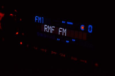 radio display